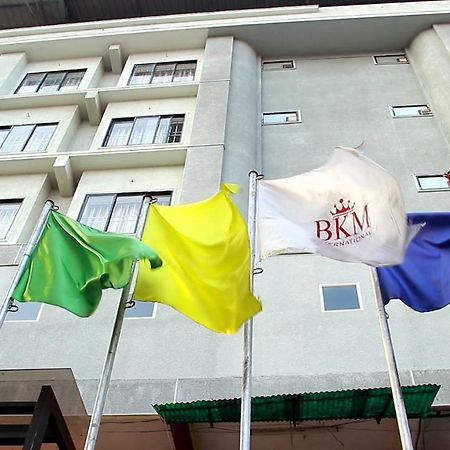 Hotel Bkm International Tellicherry エクステリア 写真